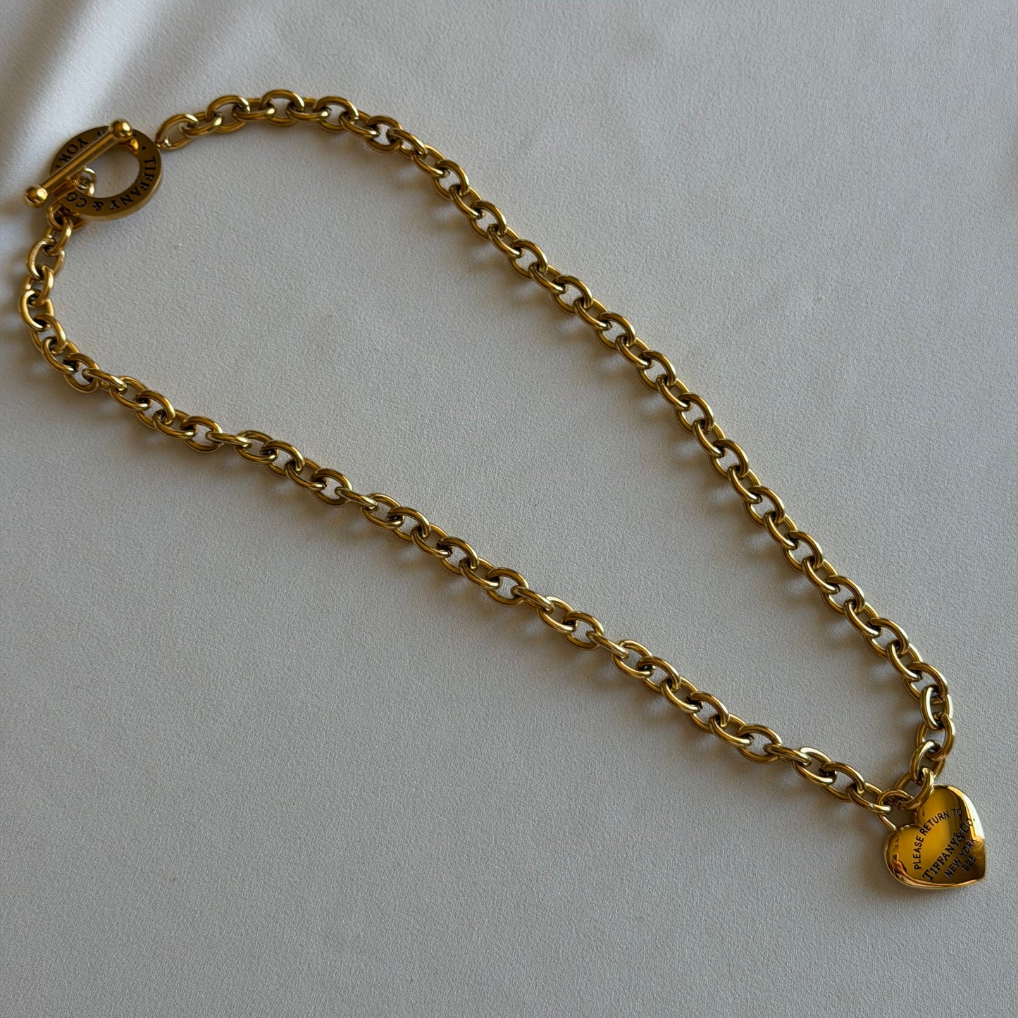 Bold Heart Chain Necklace