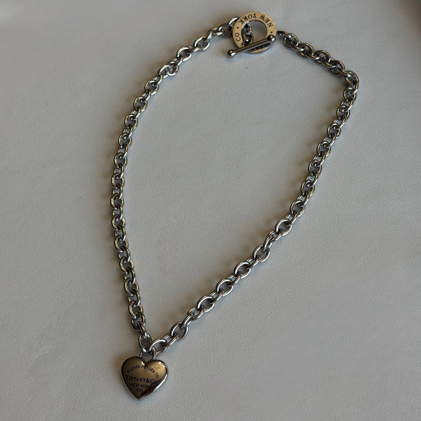 Bold Heart Chain Necklace