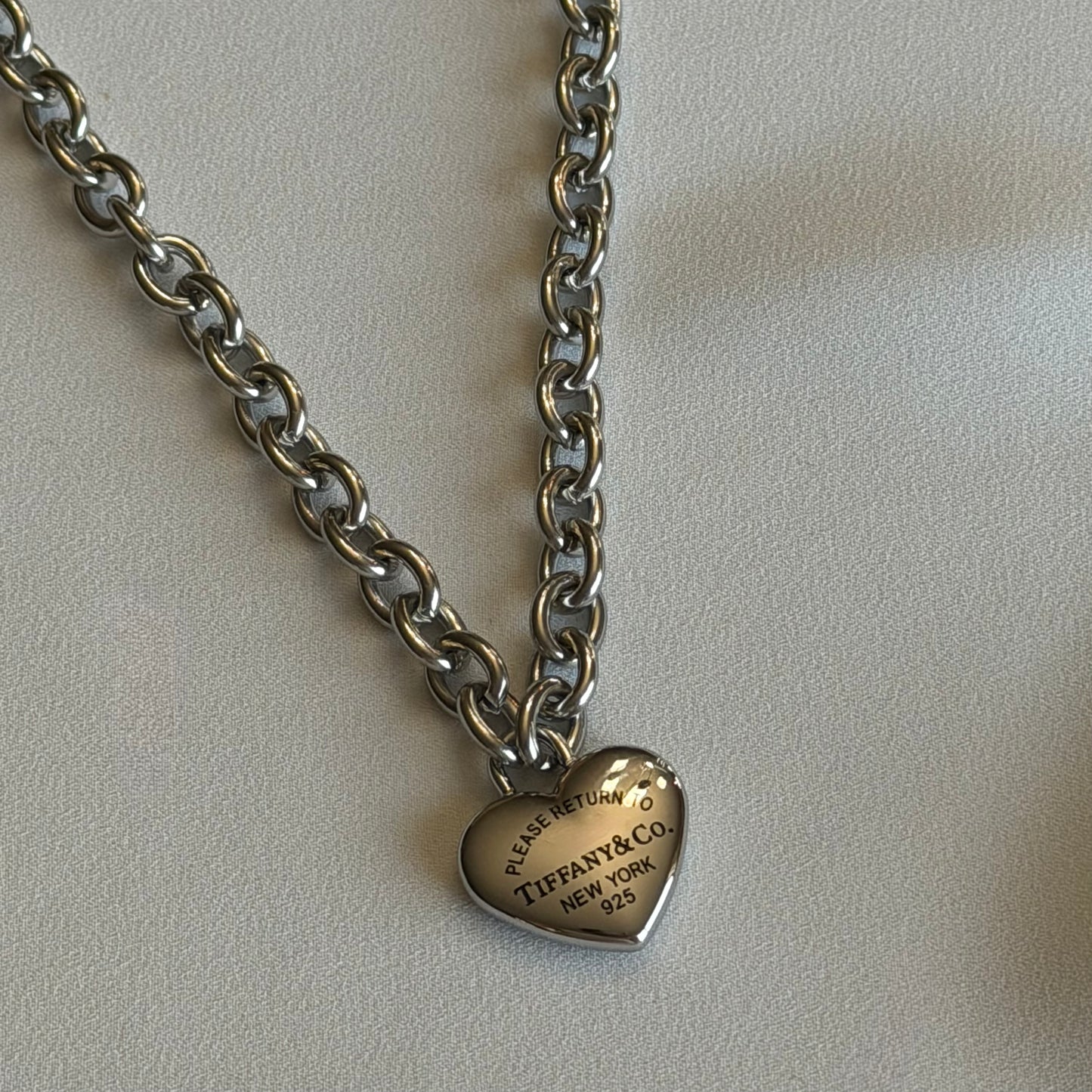 Bold Heart Chain Necklace