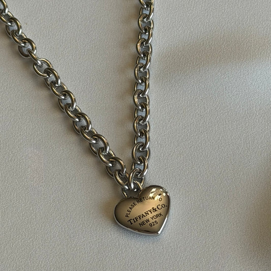 Bold Heart Chain Necklace